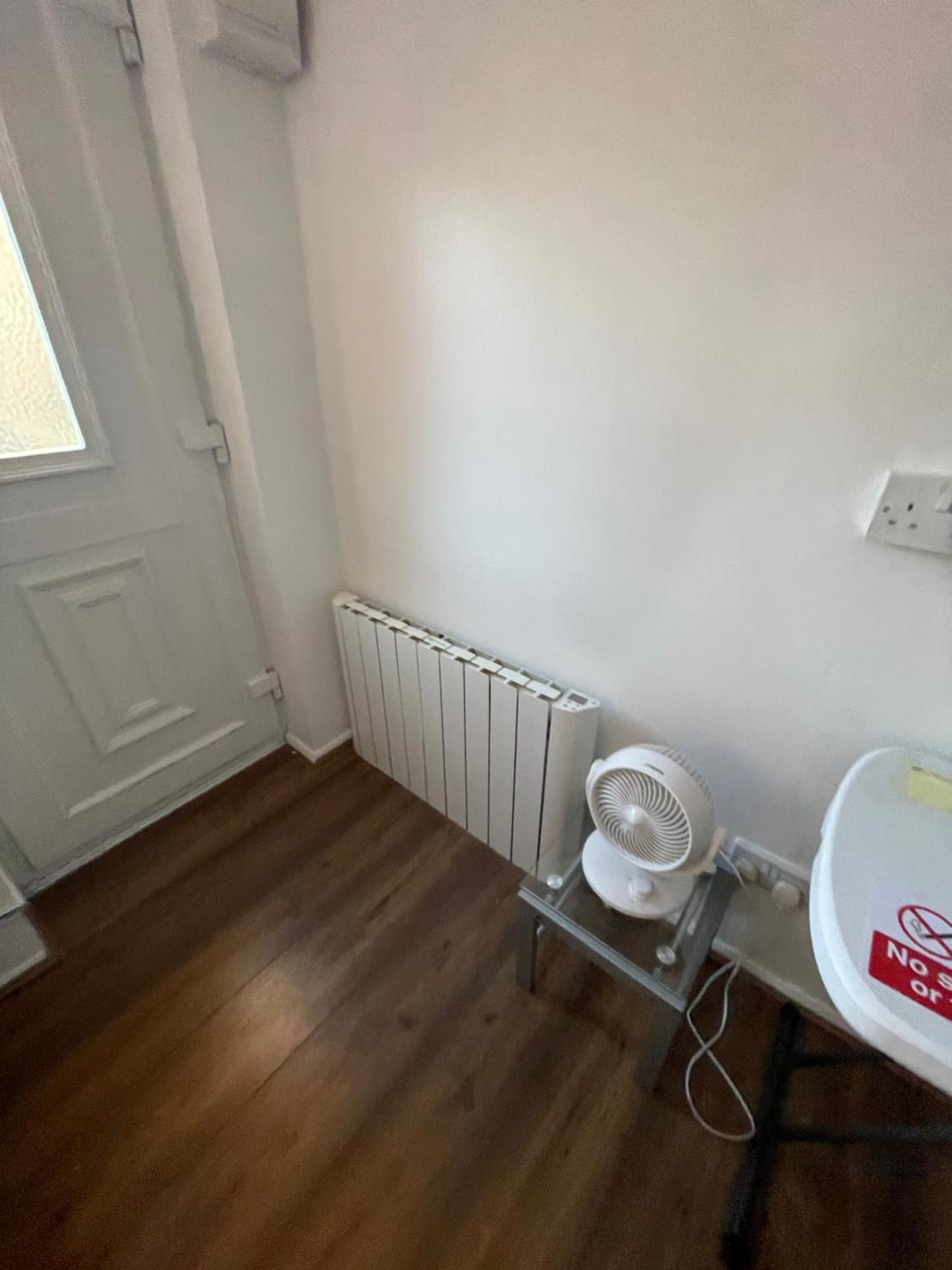 Fantastic Studio, Private Bathroom And Mini Kitchen. Thamesmead  Zewnętrze zdjęcie